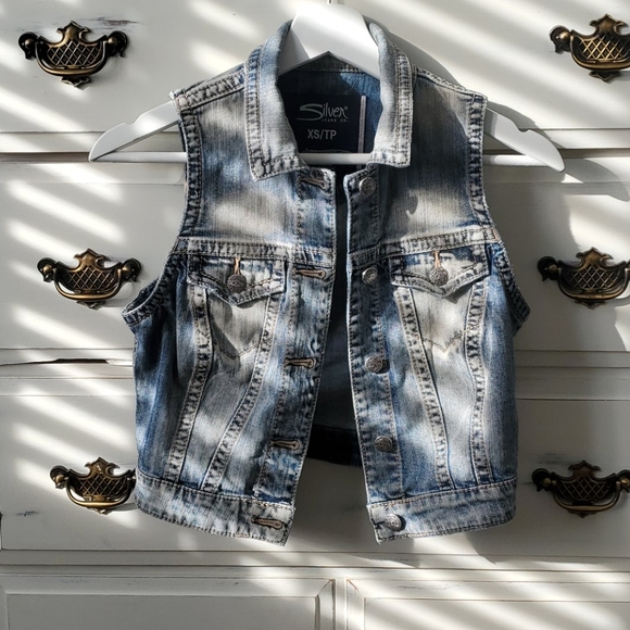 Silver jean vest - Picture 2 of 3